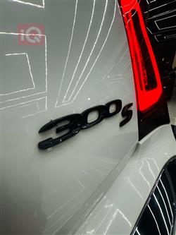 كرايسلر 300